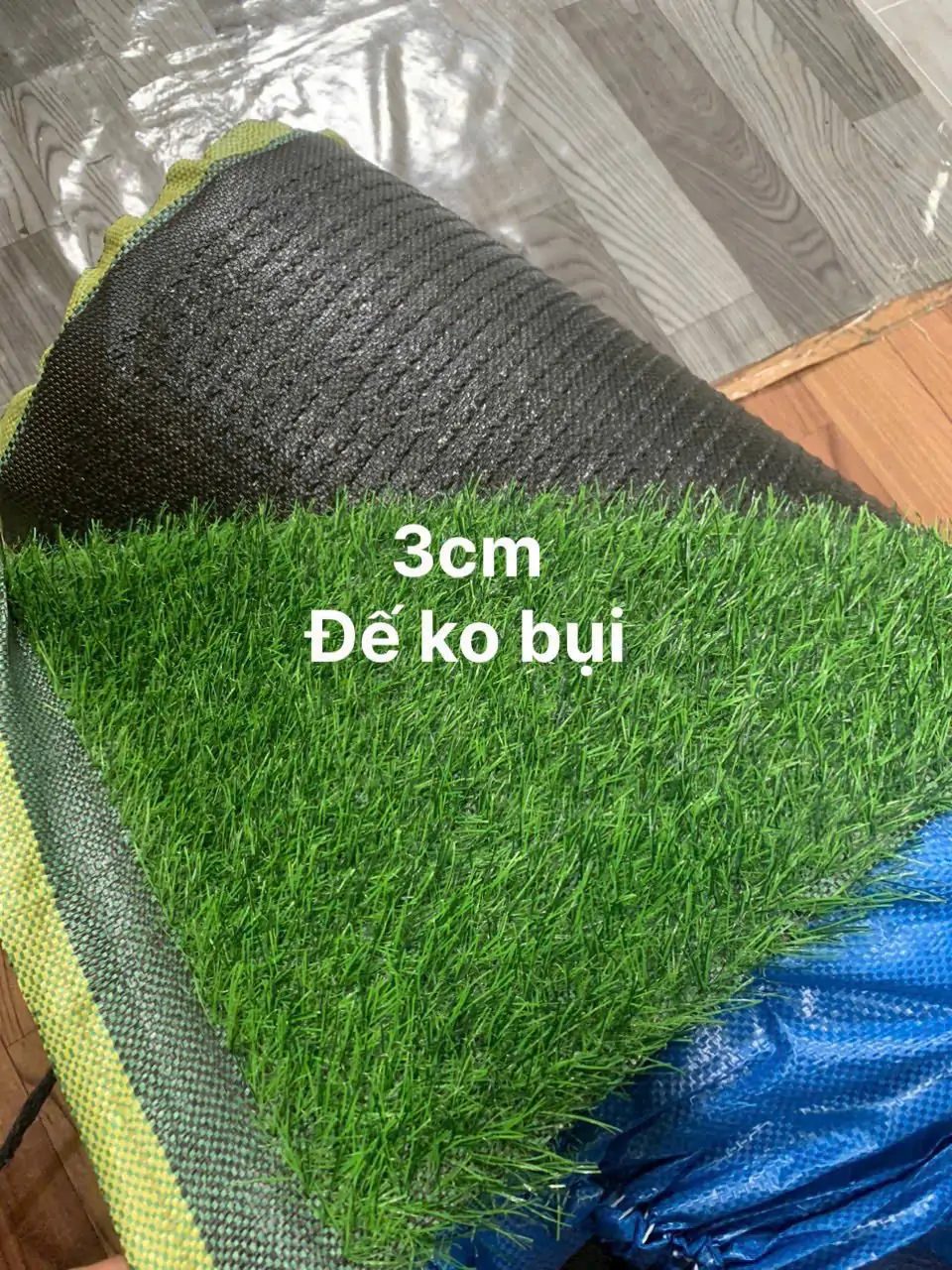 Sân chơi trẻ em nên chọn loại mềm, êm và an toàn; sân bóng cần loại cỏ chịu lực và đàn hồi tốt. Báo Giá Thảm Cỏ Nhân Tạo Phường Bình Hòa