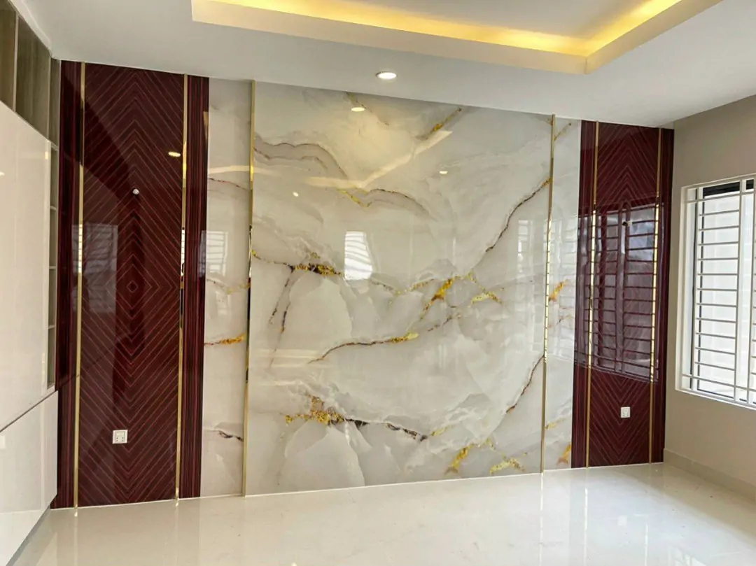 Tấm Nhựa PVC Ốp Tường Chống Nước 100% | Thi Công Tại Tân Uyên Giá Rẻ